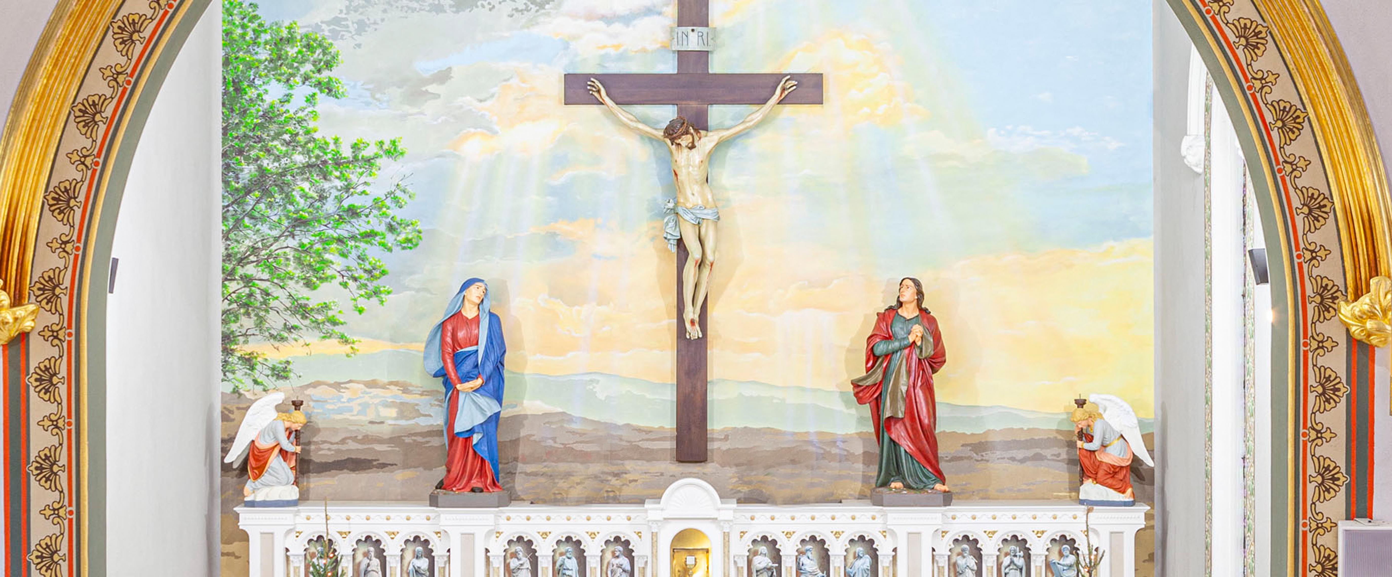 Crucifix scene at St. James on the altar